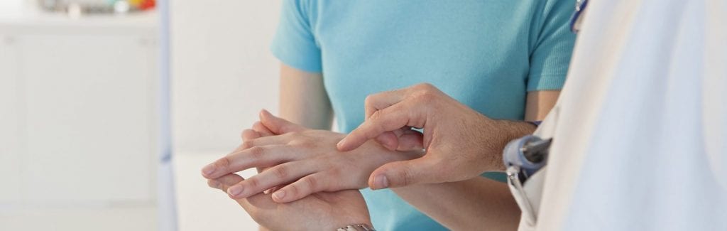 HAND SEMIOLOGY WOMAN